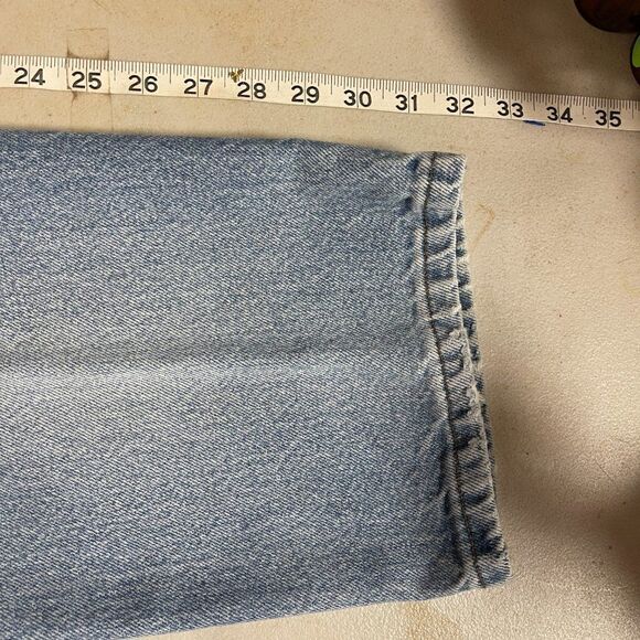 VINTAGE RUSTLER DISTRESSED FADED LIGHT BLUE DENIM JEANS 38x32 - Picture 9 of 11